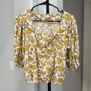 Cupcakes and Cashmere Floral Peasant Top Size XS Prairie Cottagecore Farmhouse